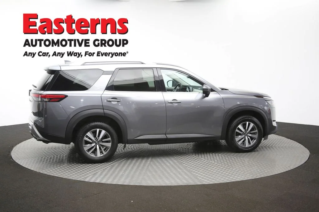 Used 2022 Gray Nissan SL image 44
