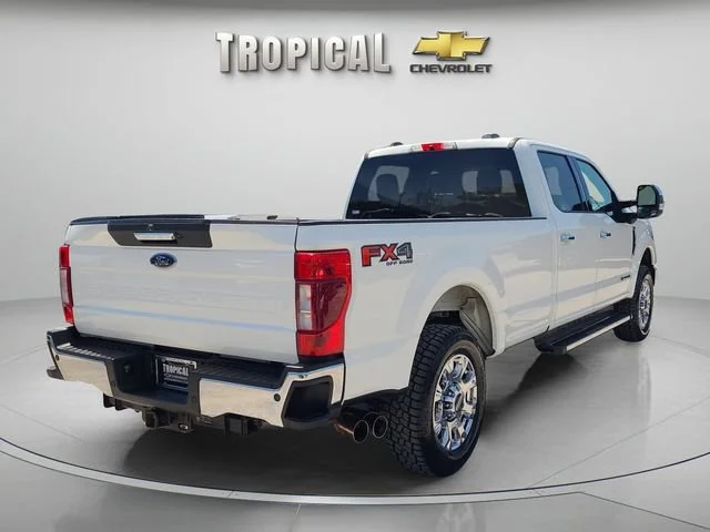 Used 2022 White Ford XL image 3