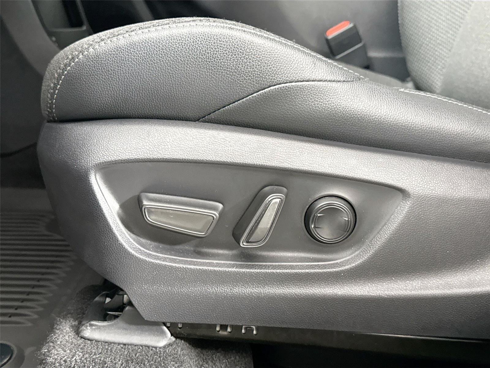 Used 2024 Black Toyota XLE image 28