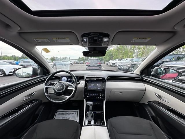 Used 2022 Red Hyundai SEL image 2
