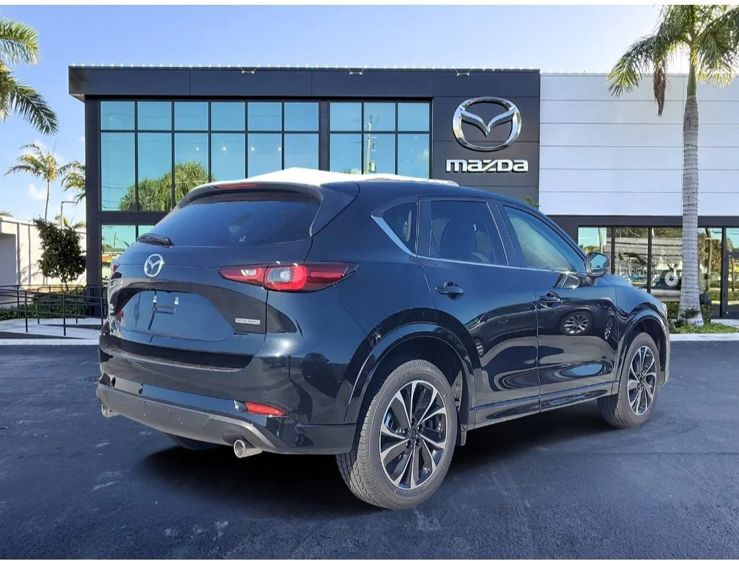 New 2026 Jet Black Mica Mazda 2.5 S Preferred AWD image 4