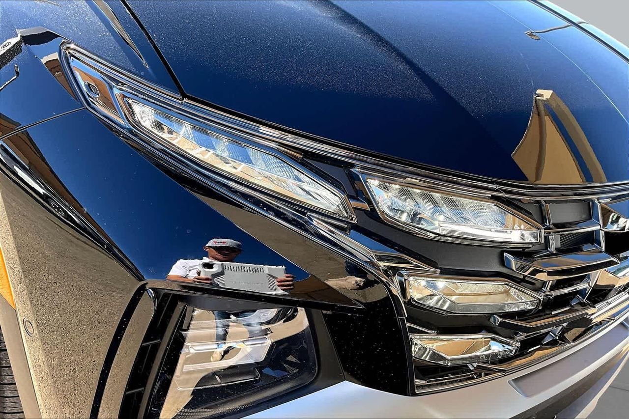 New 2026 Phantom Black Hyundai Limited image 13