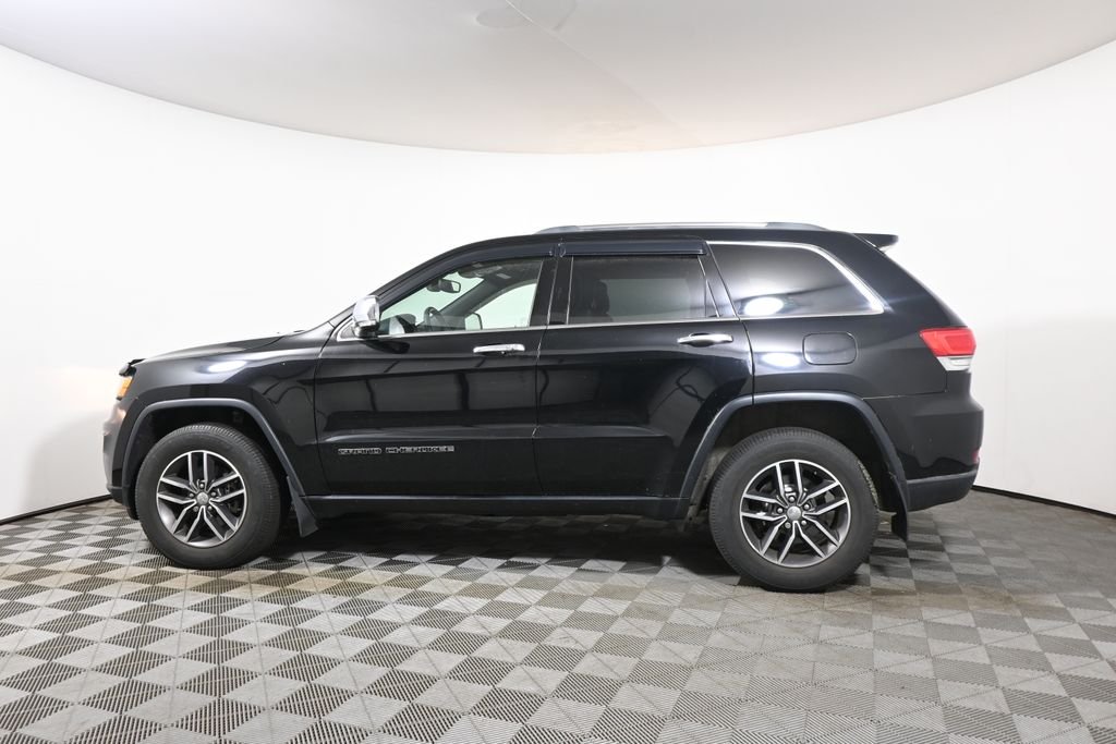 Used 2018 Jeep Grand Cherokee Limited with VIN 1C4RJFBG6JC402302 for sale in Warwick, RI