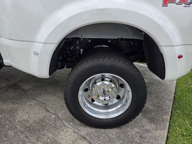 New 2026 Star White Metallic Tri-Coat Ford F-450® Platinum® image 28