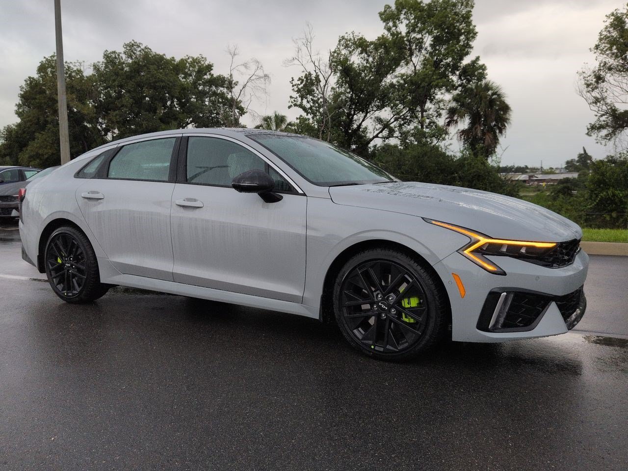 New 2027 Wolf Gray Kia GT image 1