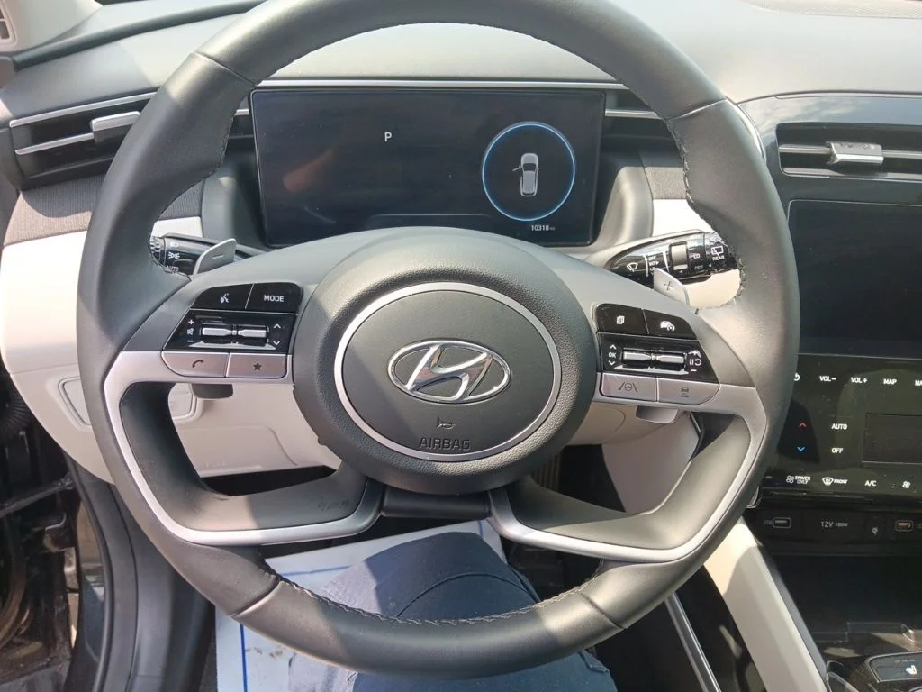 Used 2024 Black Pearl Hyundai SEL Convenience image 15