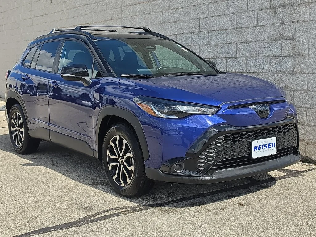 Used 2023 Blue Toyota Hybrid SE image 15