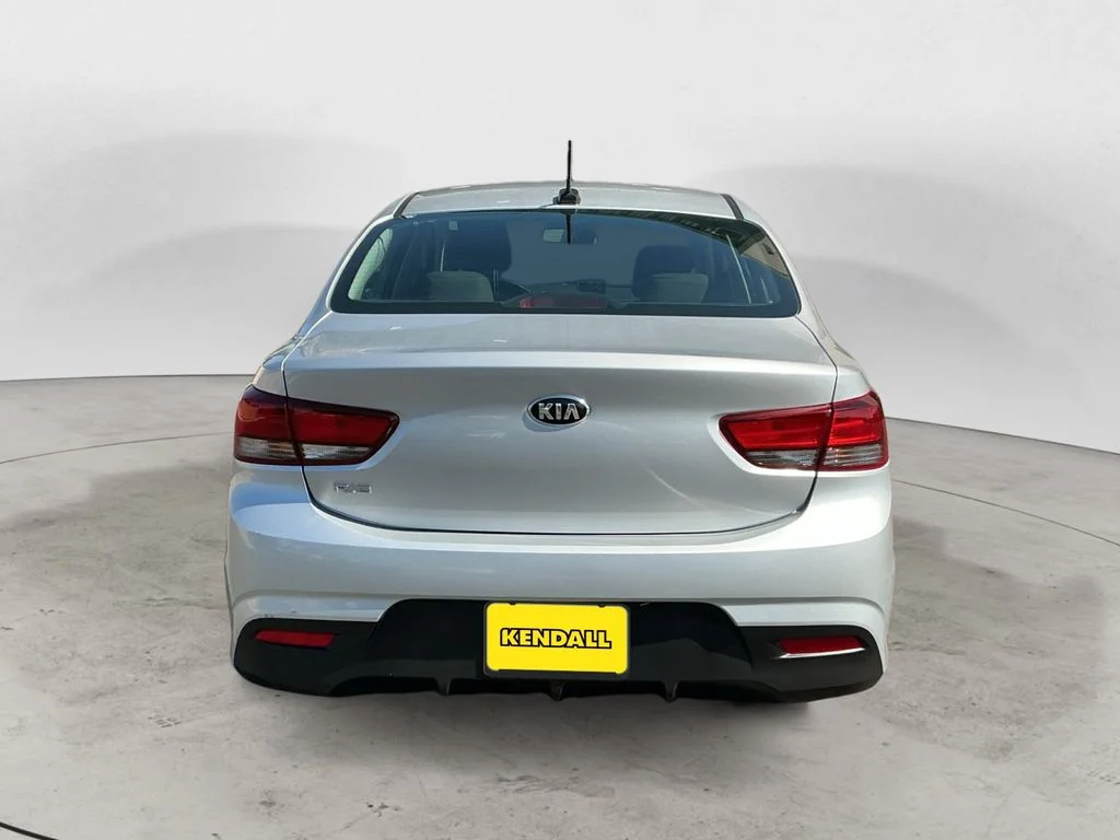 Used 2018 Silver Kia LX image 6