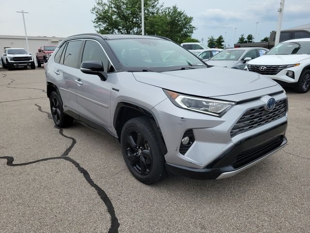 Certified Used 2019 Silver Sky Metallic Toyota XSE image 7