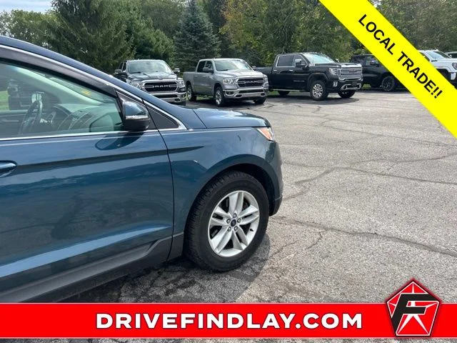 Used 2016 Blue Ford SEL image 5