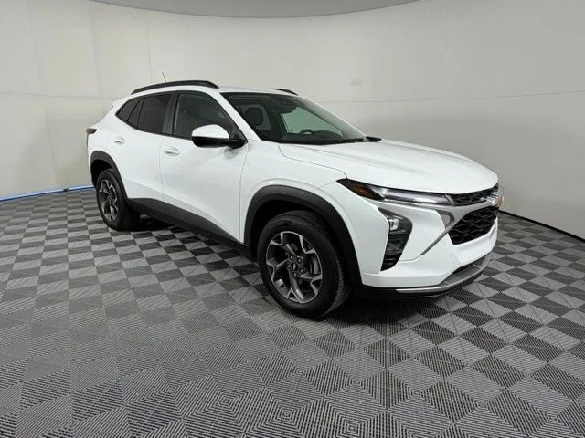 Used 2024 White Chevrolet LT image 1
