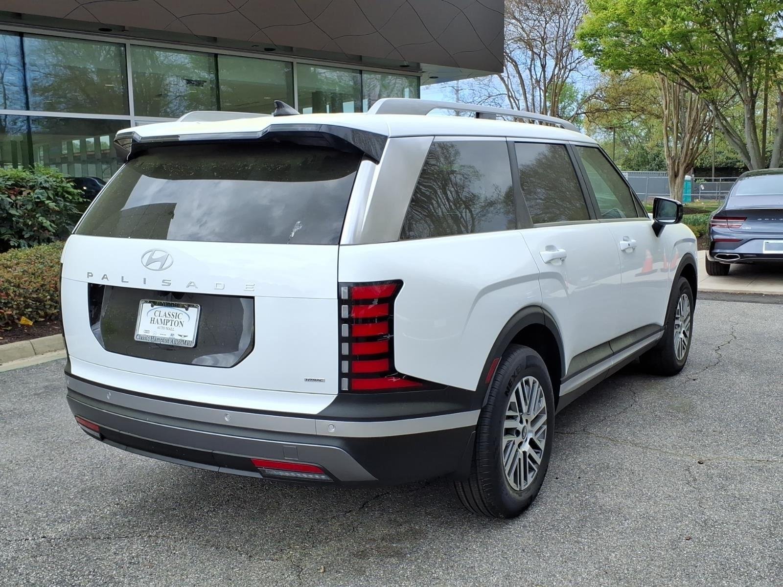 New 2026 CREAMY WHITE HYUNDAI SEL 7P AWD image 5