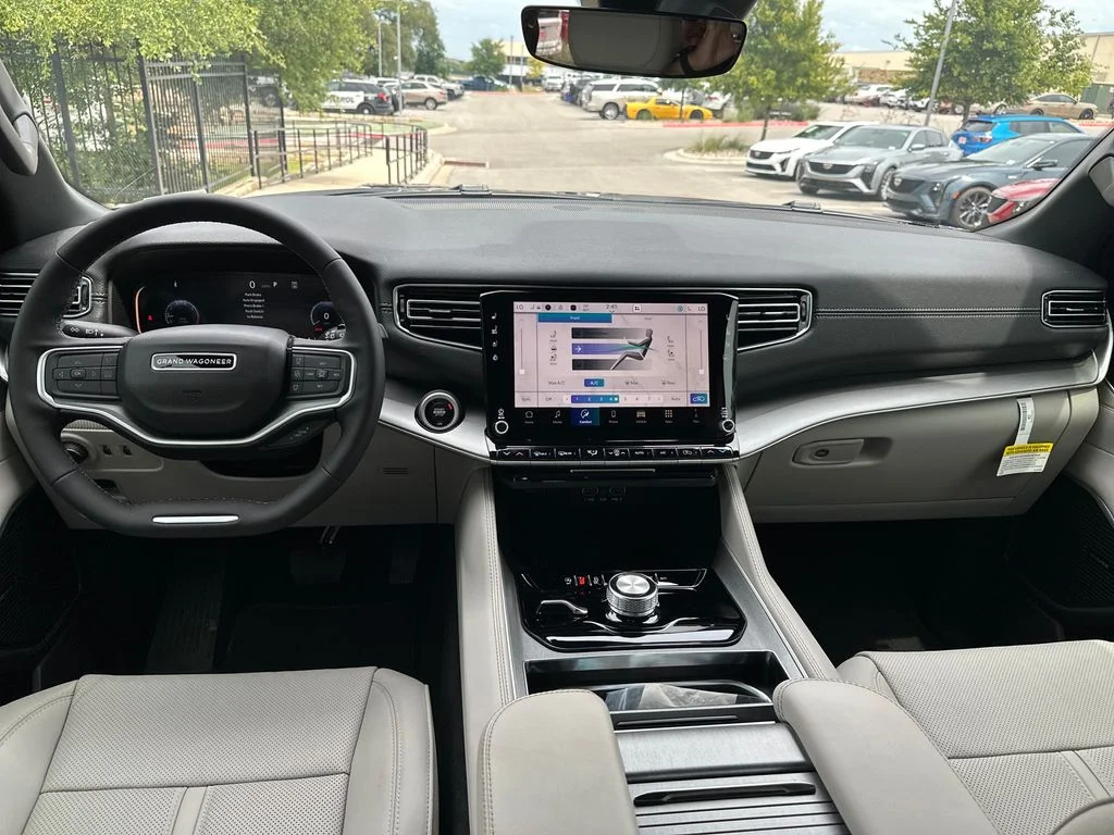 New 2026 Fathom Blue Pearlcoat Jeep  image 29