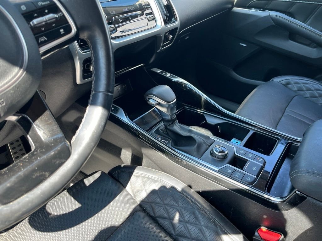 Used 2022 Gray Kia SX-Prestige image 25
