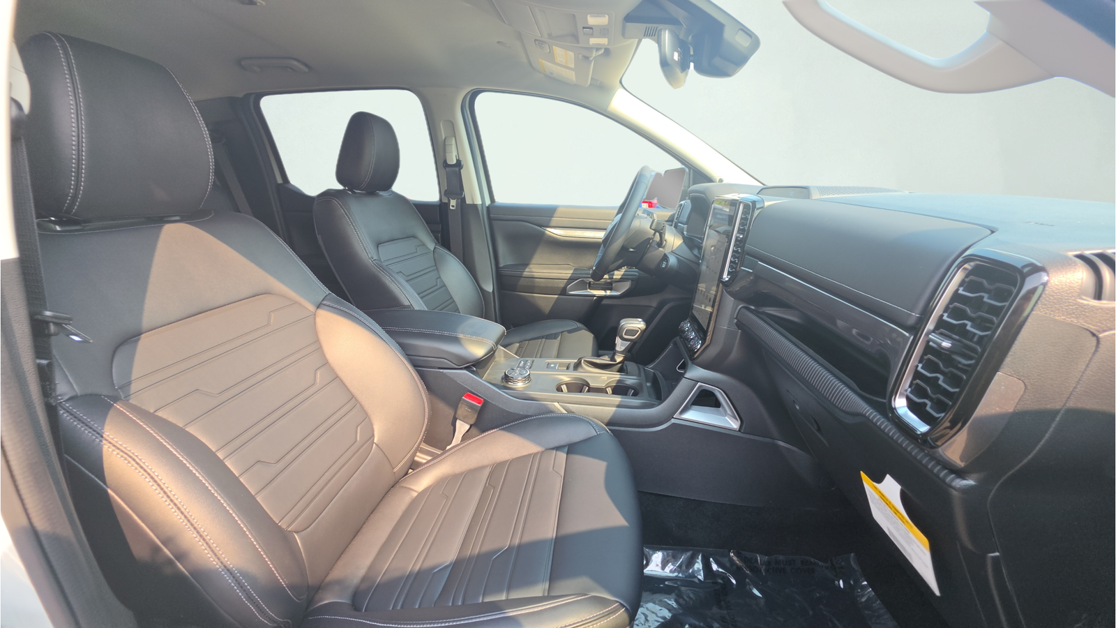 New 2026 Avalanche Ford Lariat® image 23