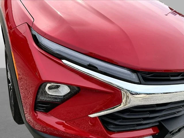 Used 2026 Red Chevrolet LT image 33