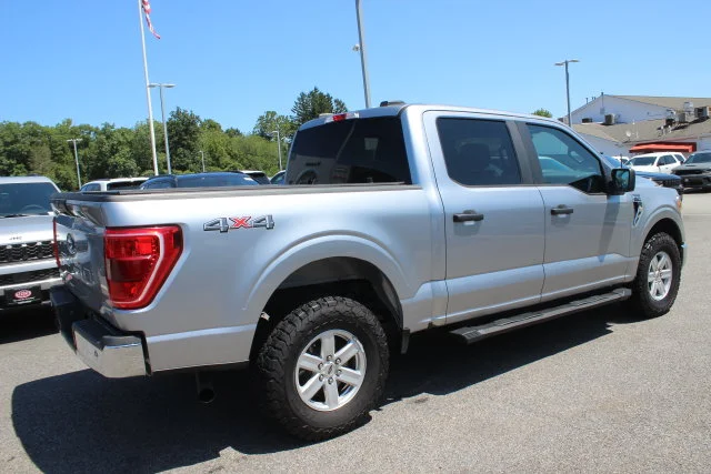 Used 2021 Silver Ford XLT image 27