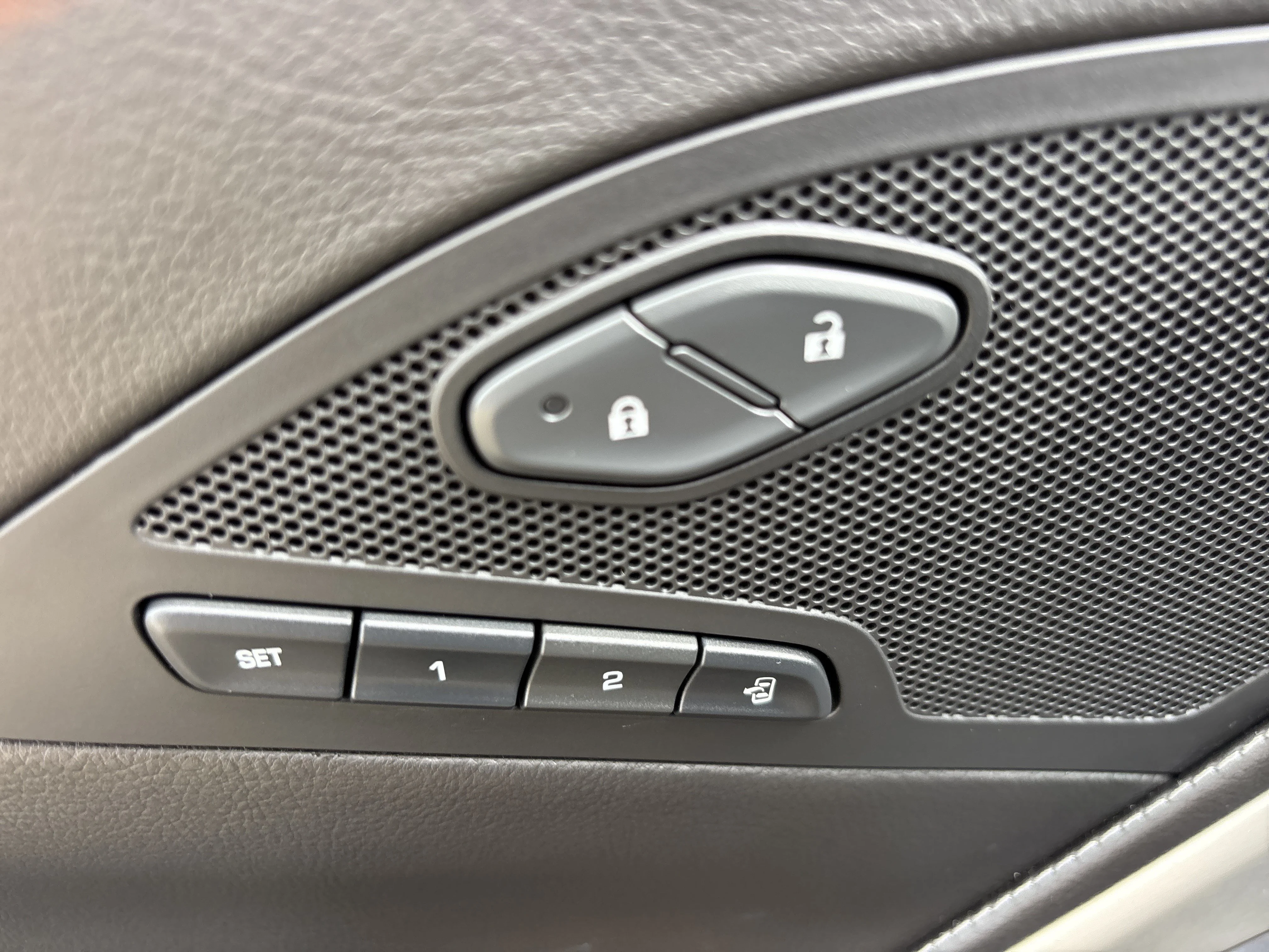 Used 2014 Black Chevrolet Z51 Coupe w/2LT image 17