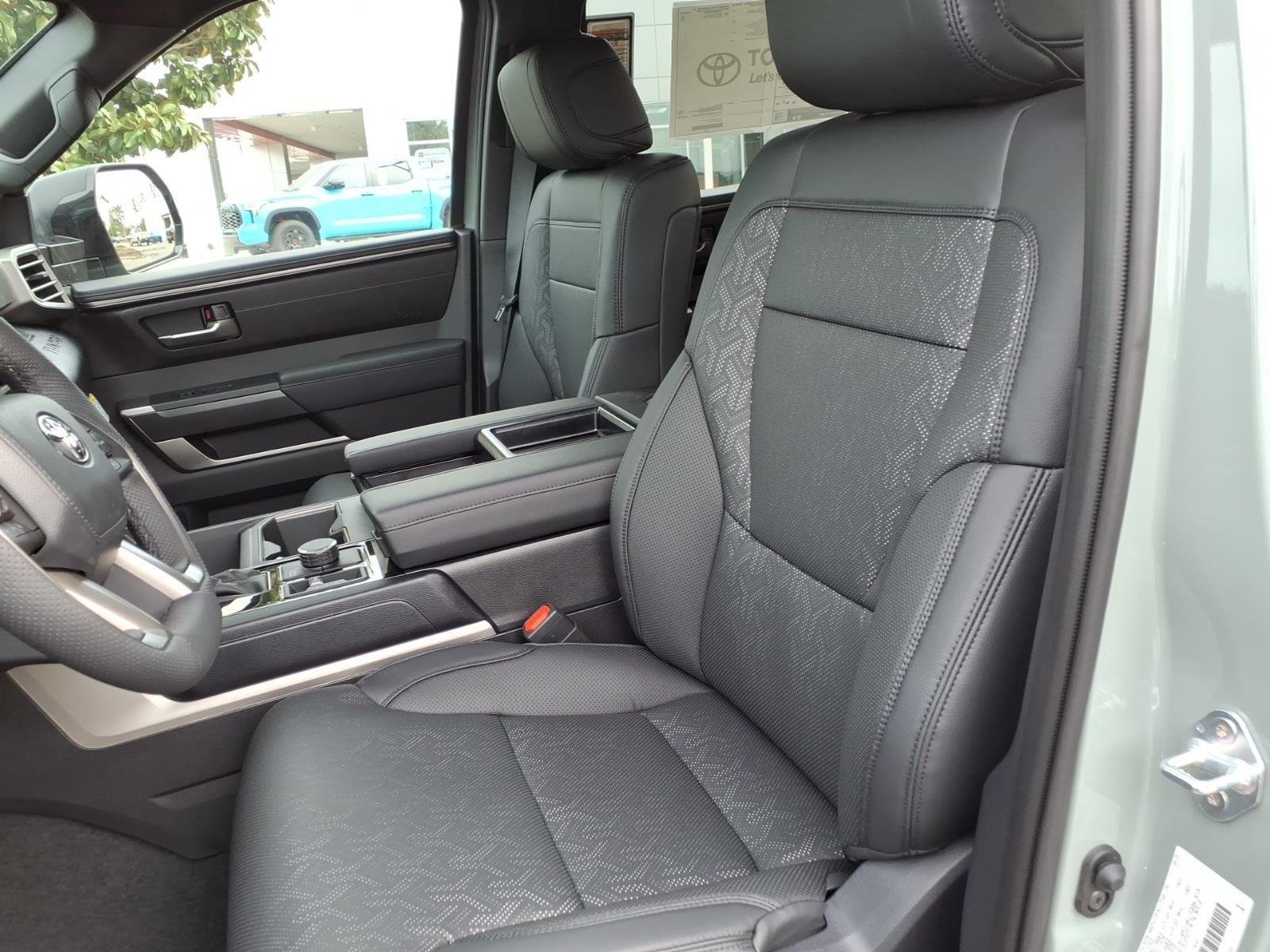 Used 2025 Lunar Rock Toyota SR5 image 22