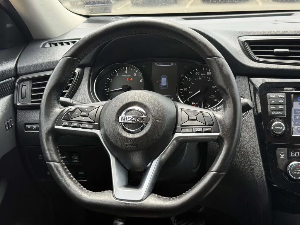 2017 Nissan Rogue SL - Photo 18