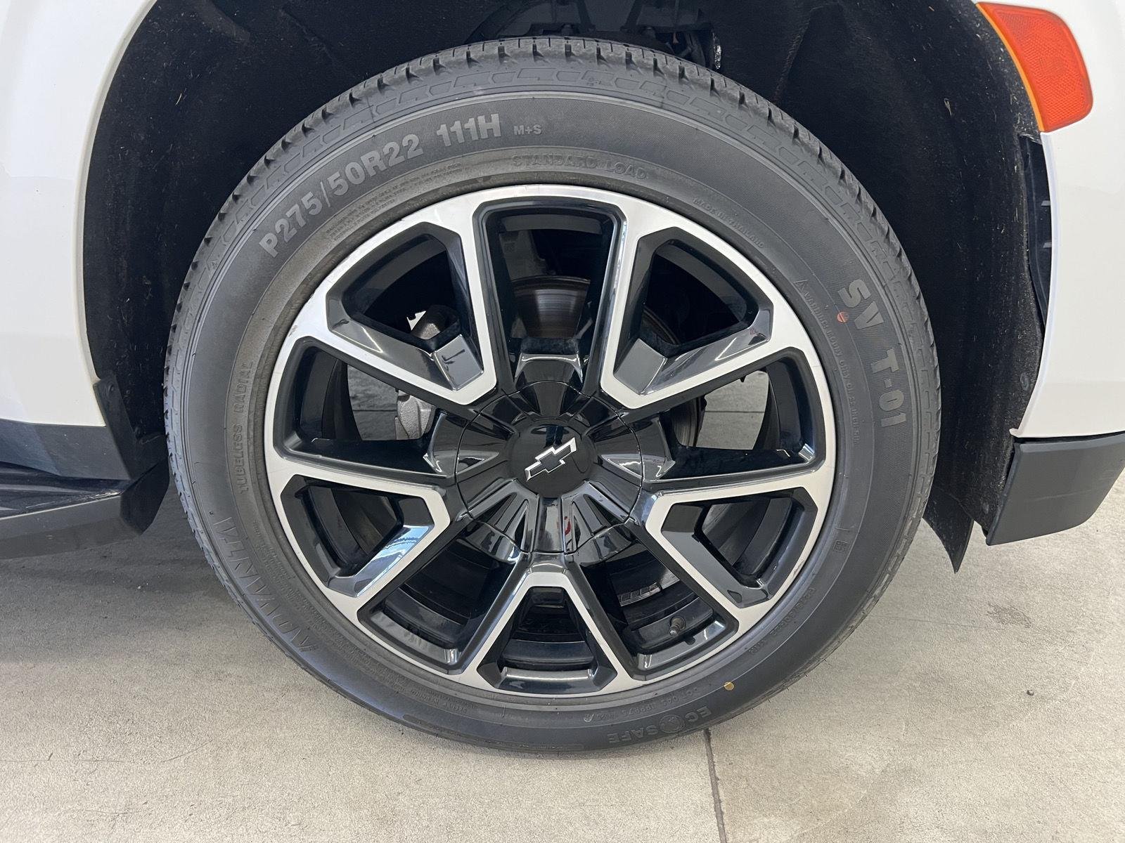2021 Chevrolet Suburban RST - Photo 8