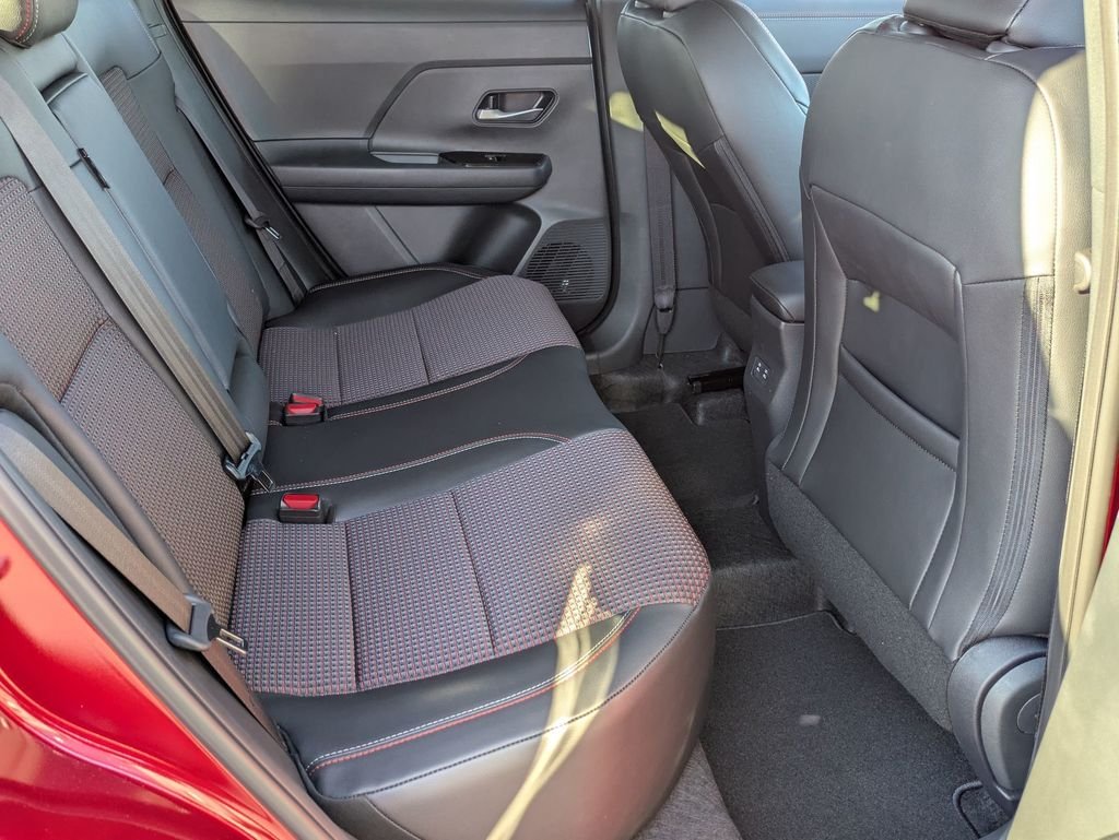 2026 Nissan KICKS SR AWD - Photo 25