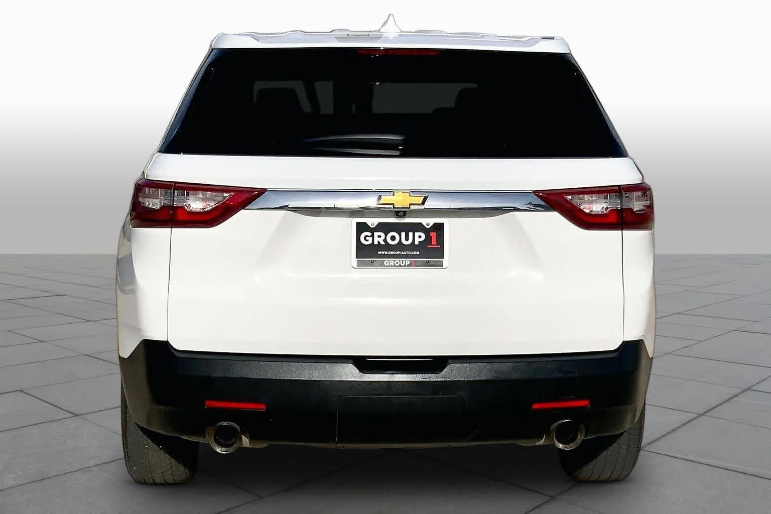 Used 2020 Summit White Chevrolet LS image 5