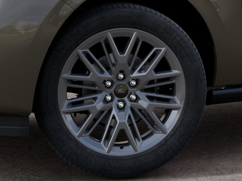 New 2027 Marsh Gray Ford Platinum image 19