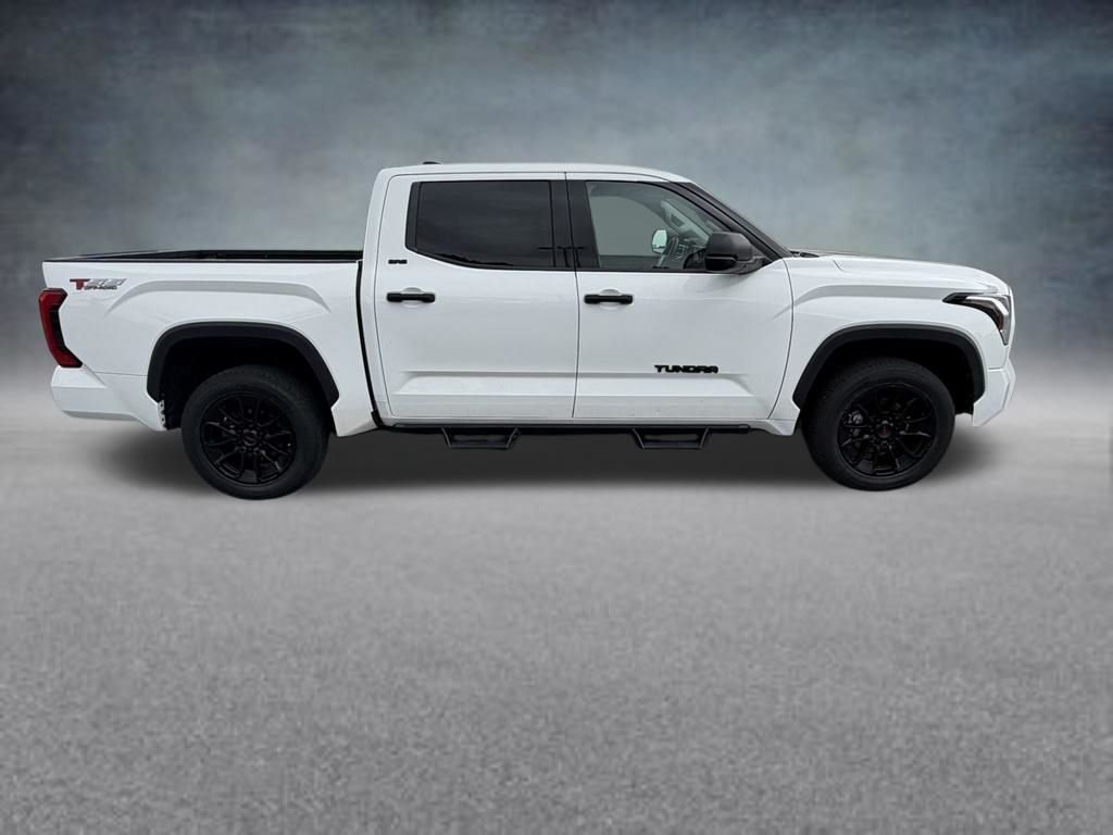 Used 2023 Ice Toyota SR5 image 7
