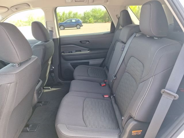 Used 2025 White Nissan S image 24