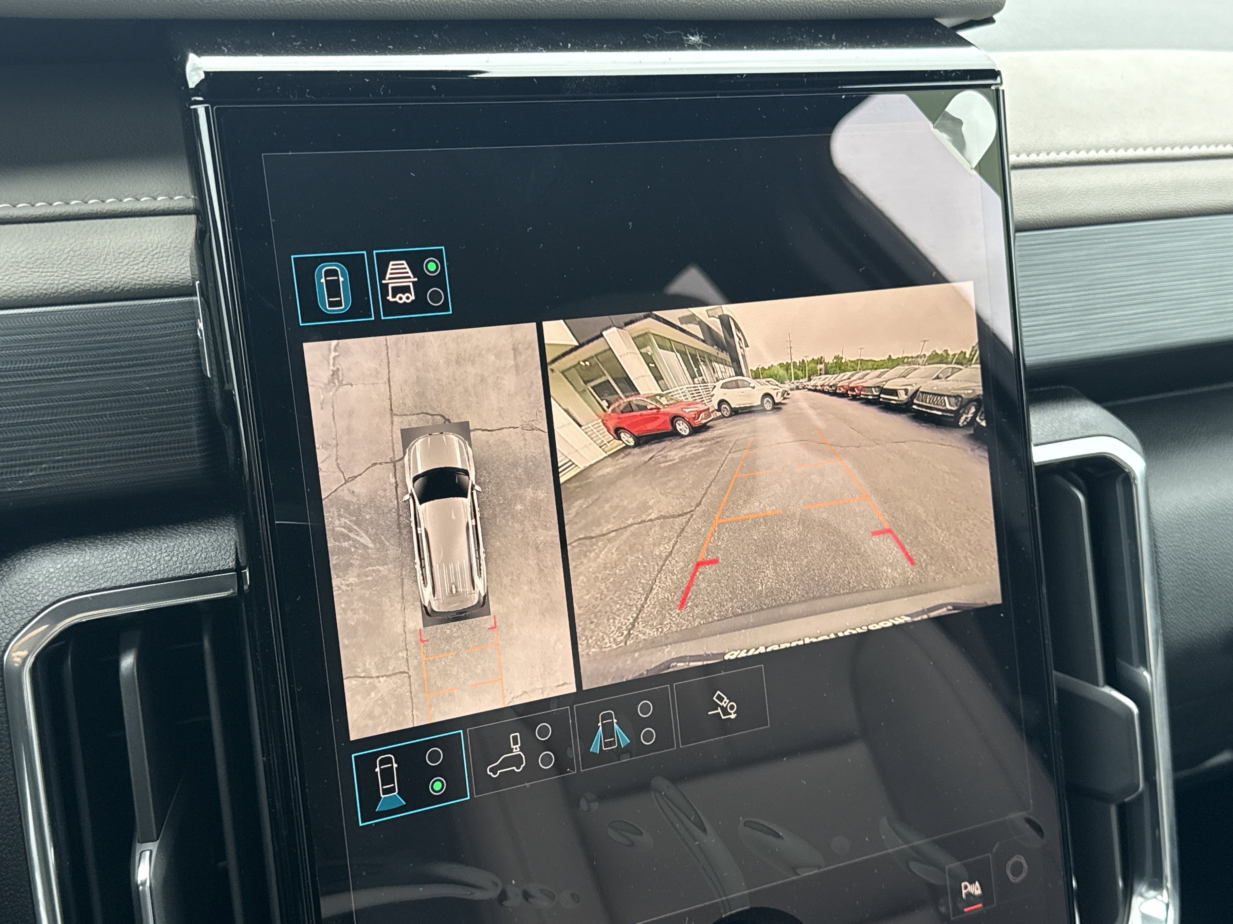 2026 GMC Acadia Elevation - Photo 10