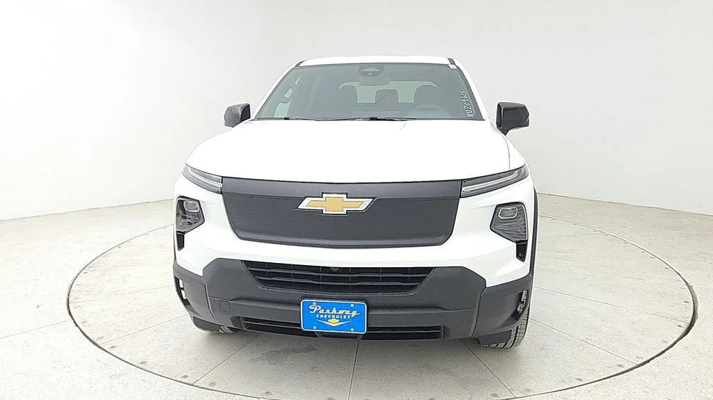 New 2024 Summit White Chevrolet Work Truck image 2