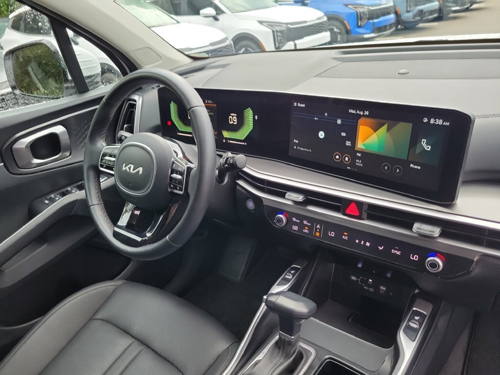 Certified Used 2025 Glacial White Pearl Kia S image 7