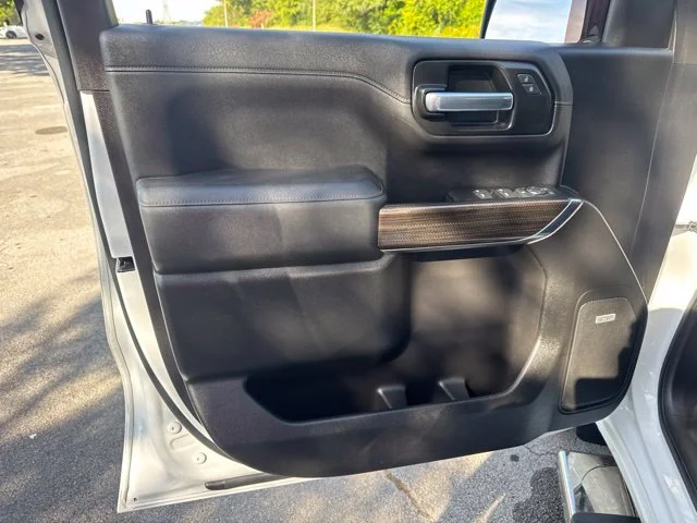 Used 2021 White Chevrolet RST image 14