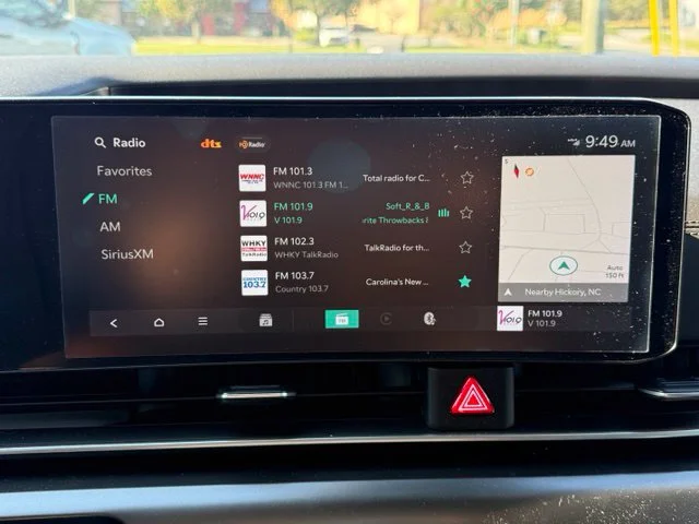 Used 2025  Kia SX image 21