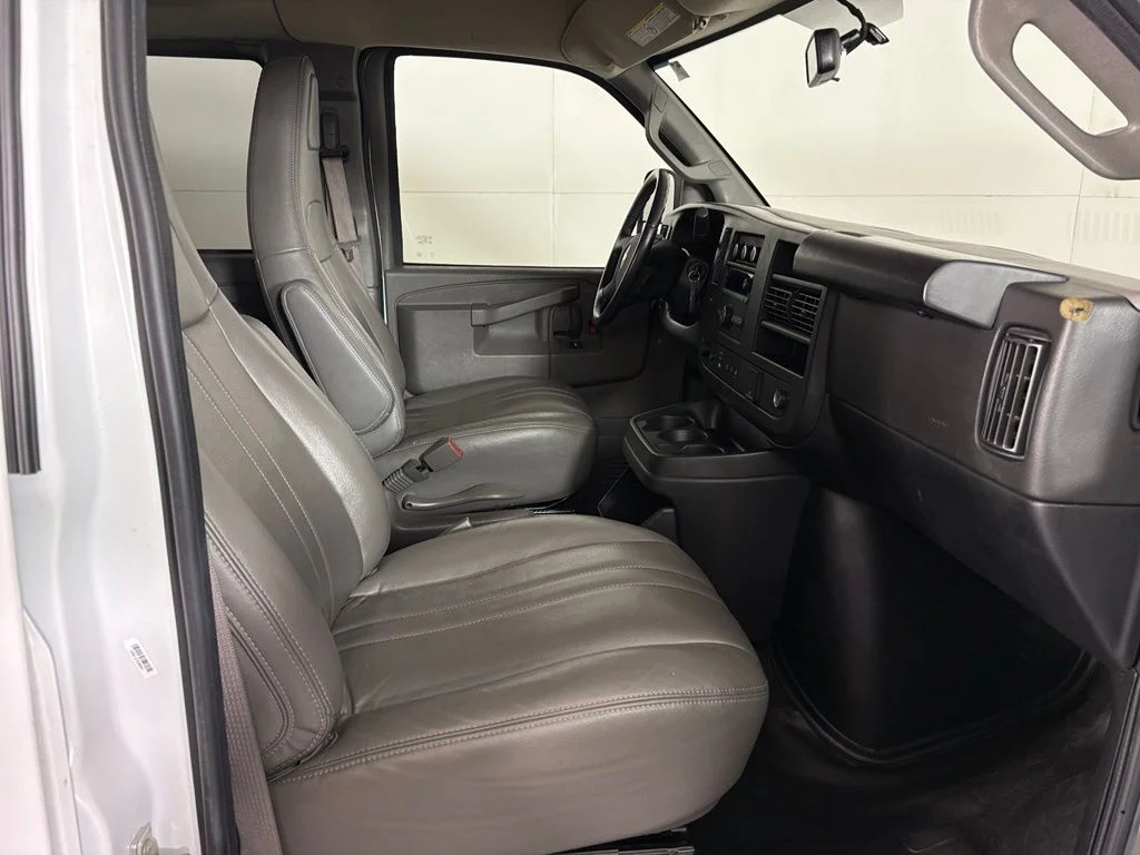 Used 2023 White Chevrolet LS image 35
