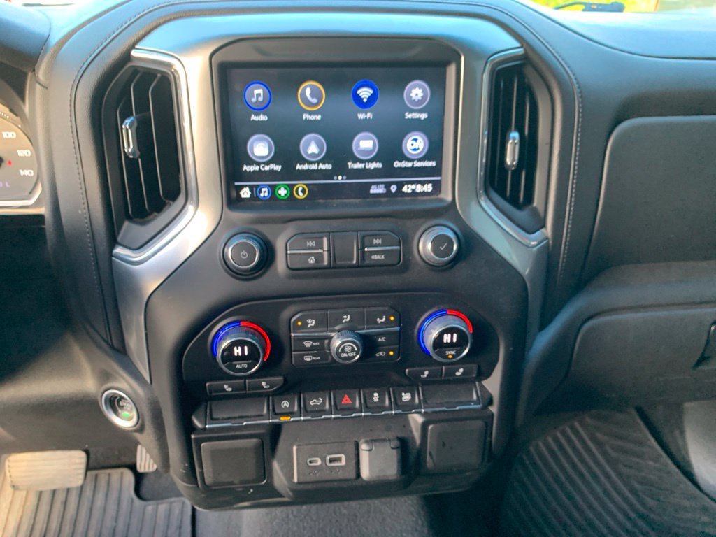 Used 2022 Black Chevrolet LT image 19