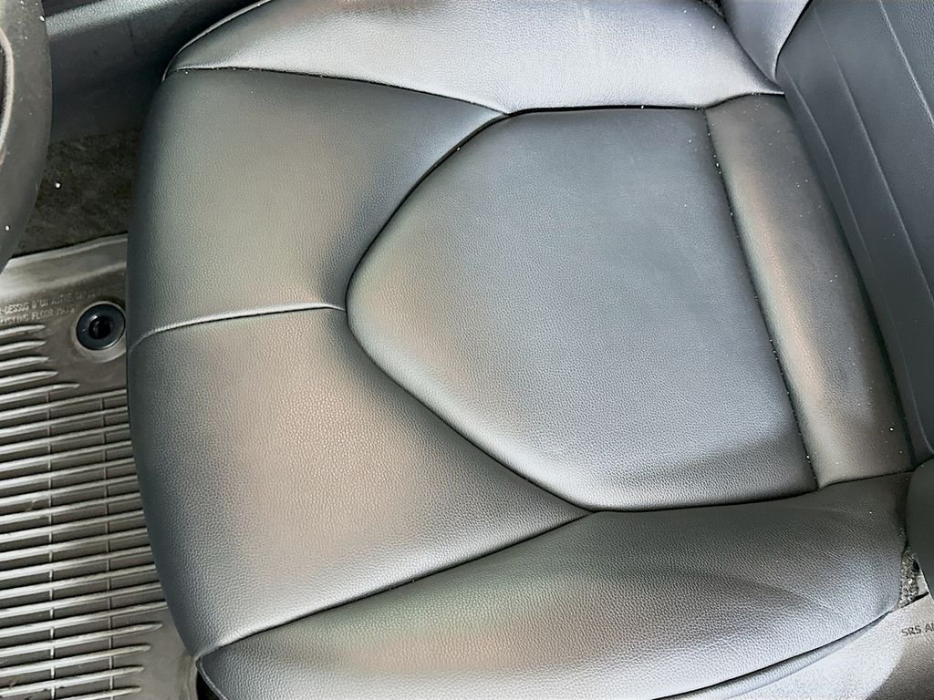 Used 2023 Pearl Toyota XLE image 20