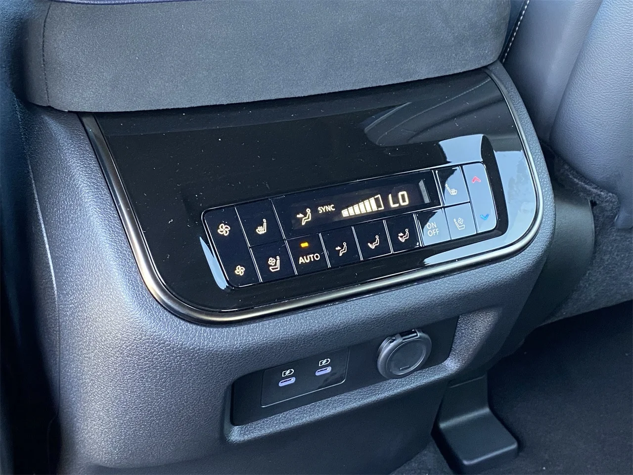 2026 INFINITI QX80 Sport - Photo 16