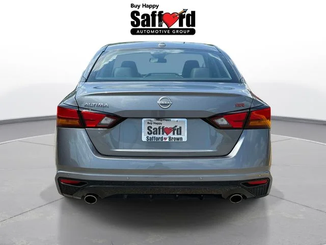 Used 2023 Gun Metallic Nissan 2.5 SR image 7