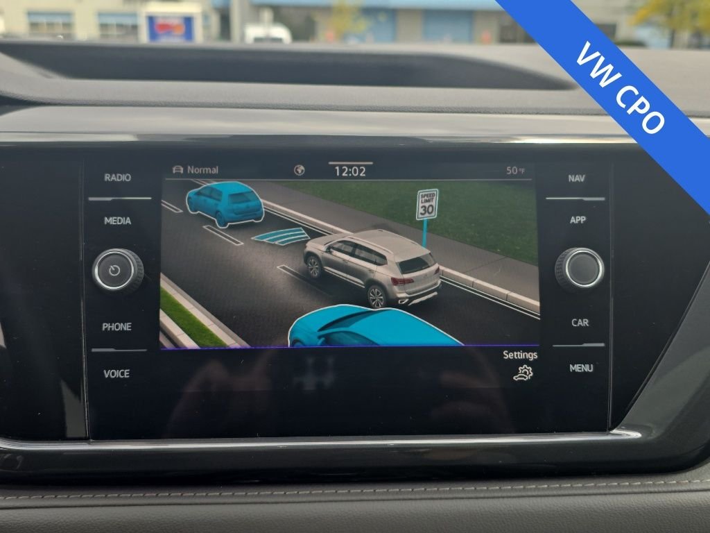 2023 Volkswagen Taos SEL - Photo 18