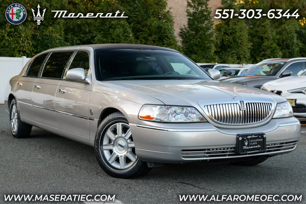 2008 Lincoln Town Car