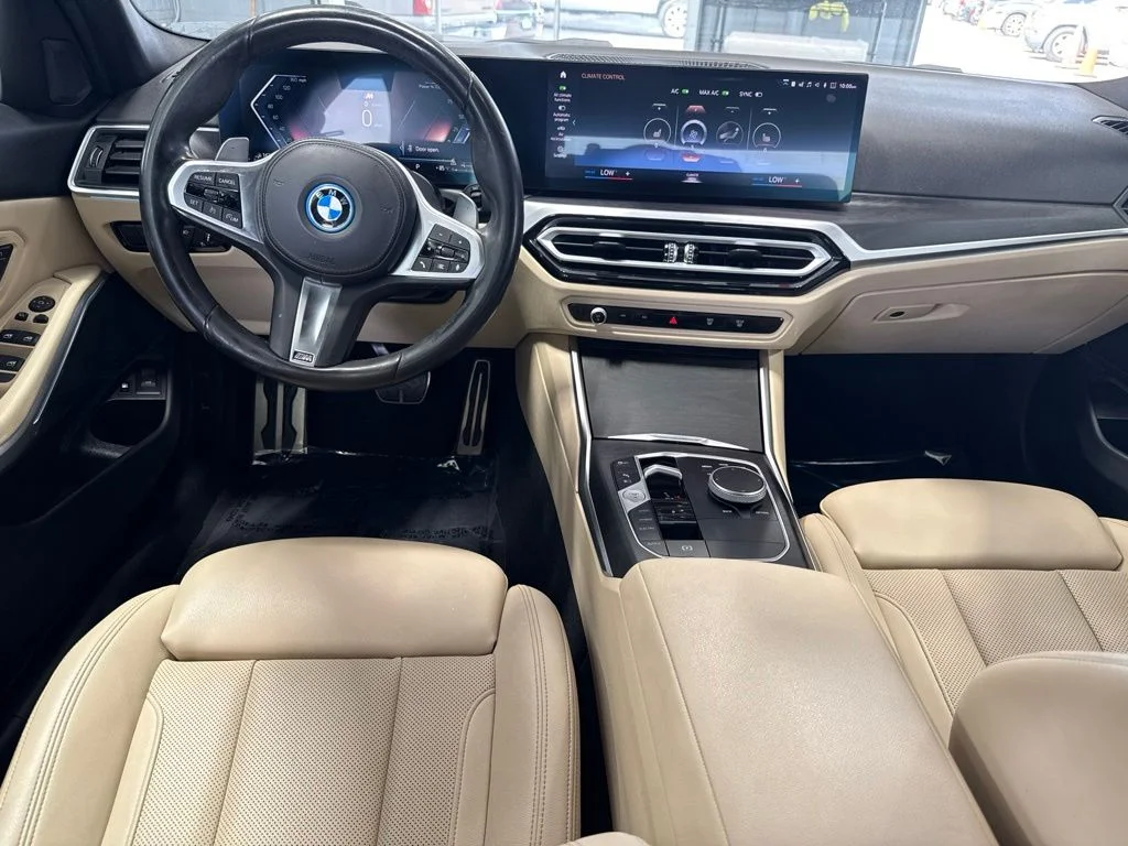 Used 2023 White BMW 330e iPerformance image 13