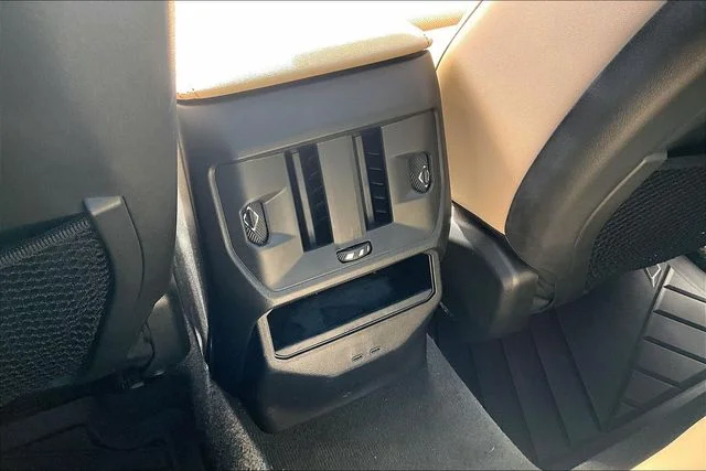 2025 BMW X3 30 - Photo 25