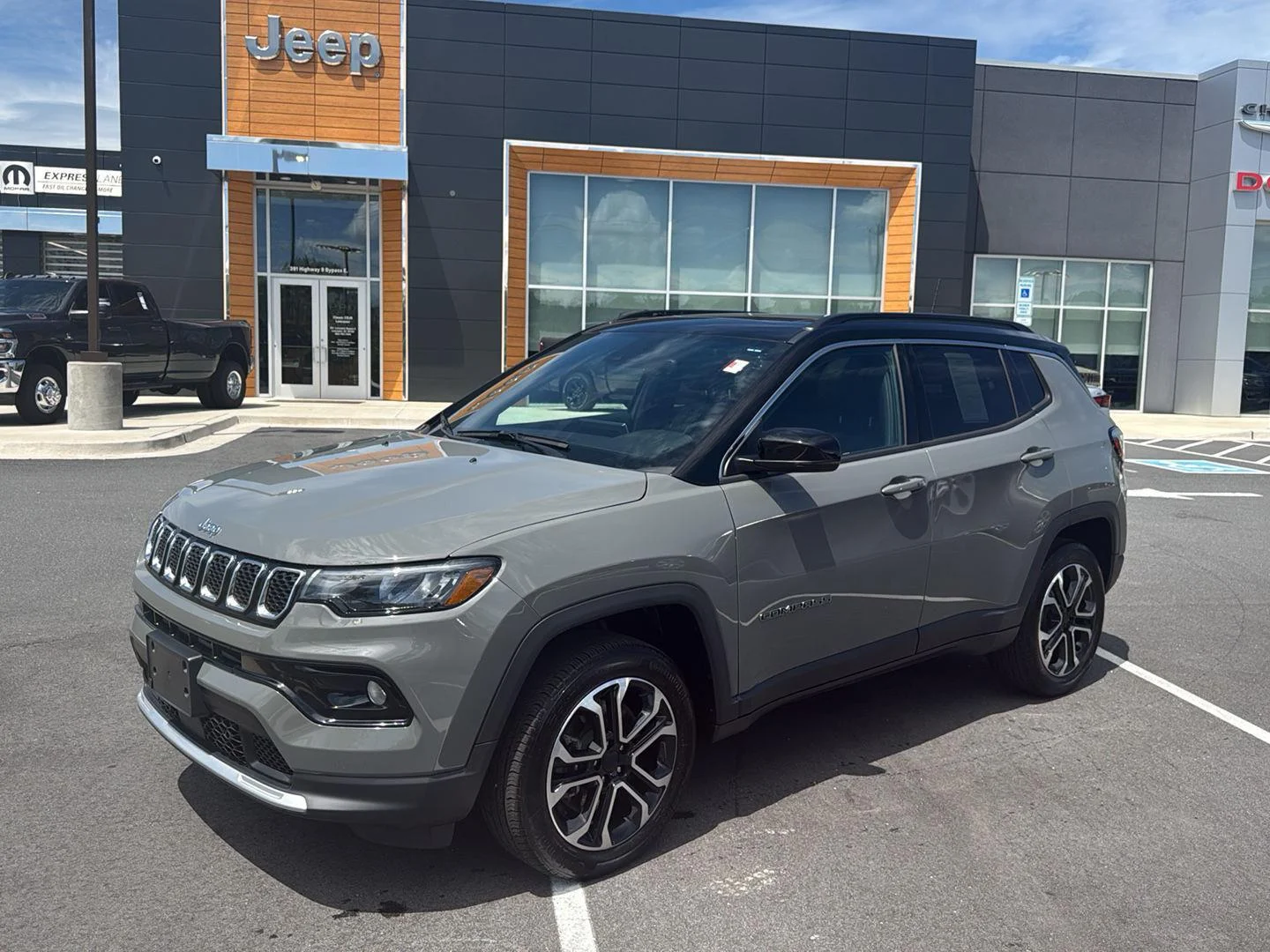 2024 Jeep Compass Limited 4X4's photo