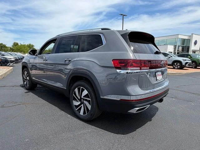 New 2026 Gray Volkswagen 2.0T SEL image 5