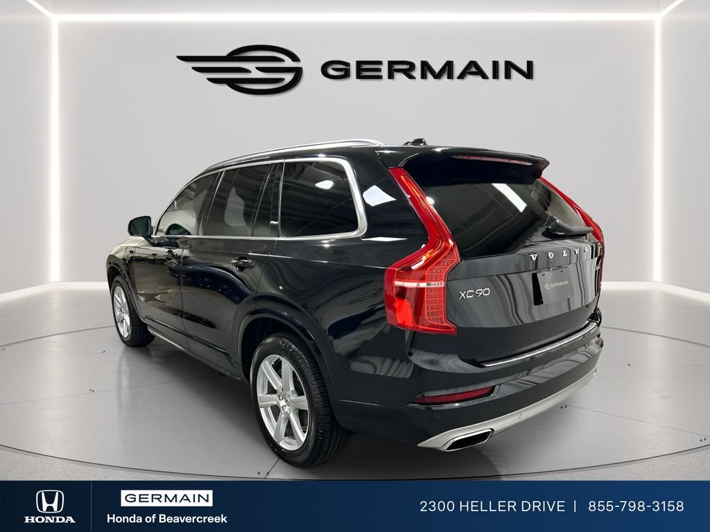 Used 2021 Onyx Black Metallic Volvo T6 Momentum image 6
