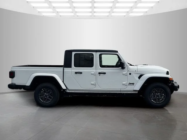 New 2026 Bright White Clear-Coat Exterior Paint Jeep Sport S image 8