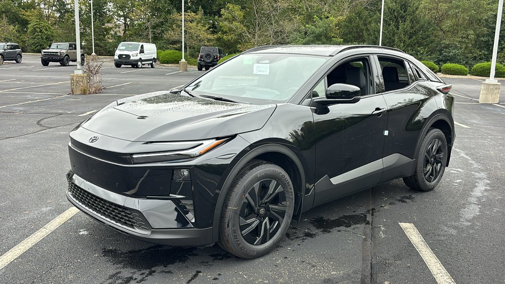 New 2026 Midnight Black Metallic Toyota  SE image 3