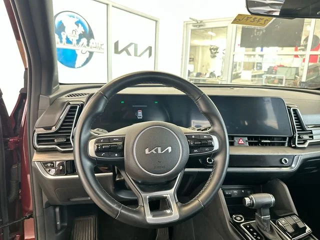 Used 2024 Red Kia X-Line image 13